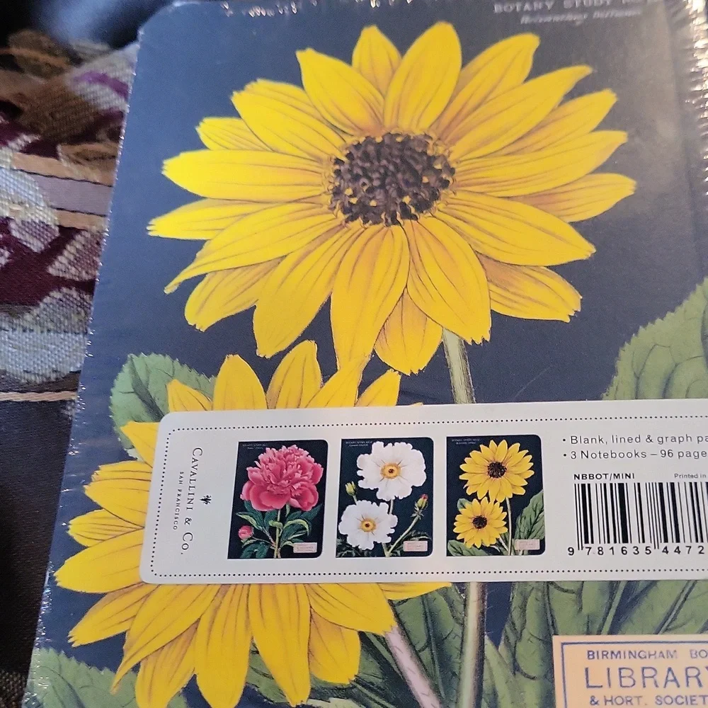 Three mini  duo notebooks wrapped floral motif free pen fits any bag pretty